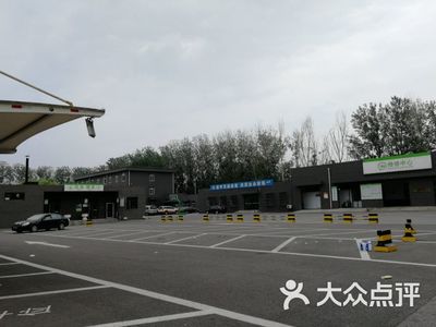 唐山服務(wù)區(qū)停車場與柜臺服務(wù)全解析